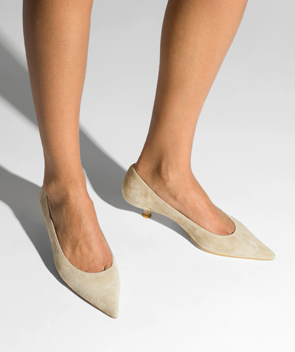 Aeyde Sand Cari Kid Suede Leather Pumps